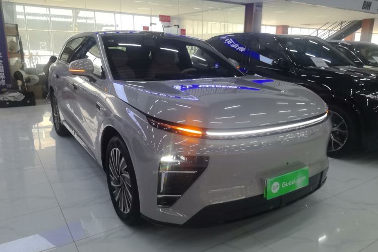 Used EXEED Star Era ET 2025 Extended-Range 240 Max All-Wheel Drive Urban Advanced Driver Assistance Front Right 45 Deg