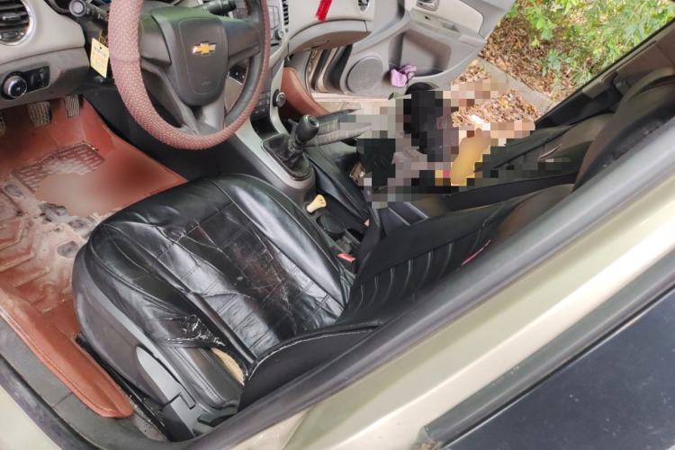 Used Chevrolet Cruze 2013 1.6L SL MT Left Front Seat