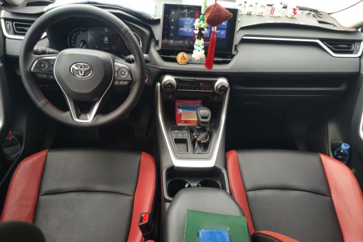 Used Toyota RAV4 2022 2.0L CVT Two-Wheel Drive Fashion Edition