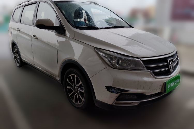 Used Baojun 730 2019 1.5L Manual Fashion Model 7-seater China VI

