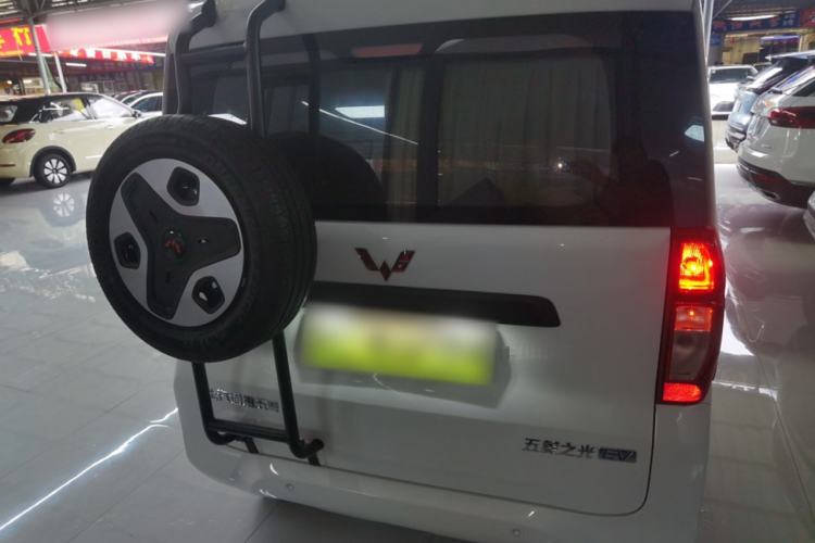 Used Wuling Zhiguang New Energy 2025 Model 305km Ambitious Edition