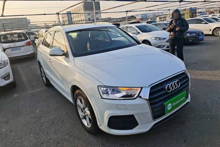 Used Audi Q3 2017 30 TFSI Fashion Model