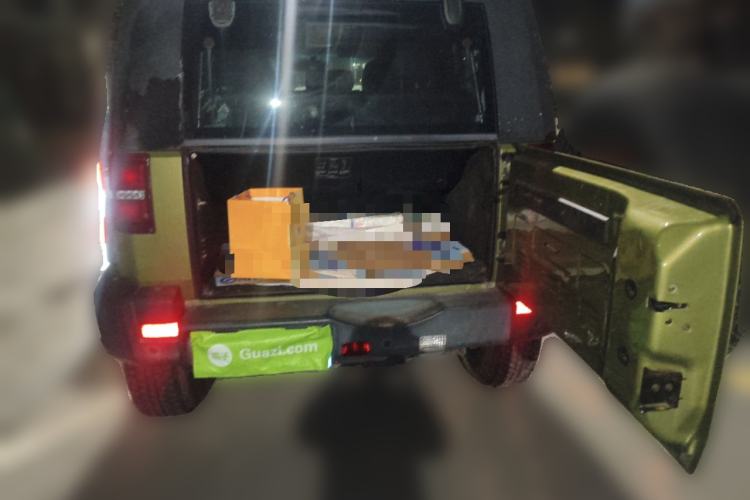 Used BAIC Off-Road BJ40 2016 40L 2.3T Automatic Two-Wheel Drive Prestige Edition Trunk