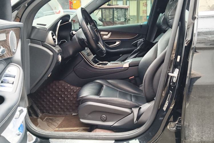 Used Mercedes-Benz GLC 2020 GLC 260 L 4MATIC Luxury Model