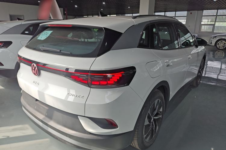 Used Volkswagen ID.4 CROZZ 2025 Pure Edition Rear Right 45 Deg