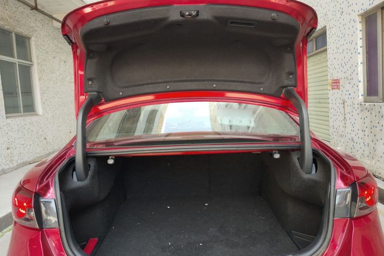 Used Mazda Atenza 2018 2.5L Blue Sky Prestige Edition China V Standard