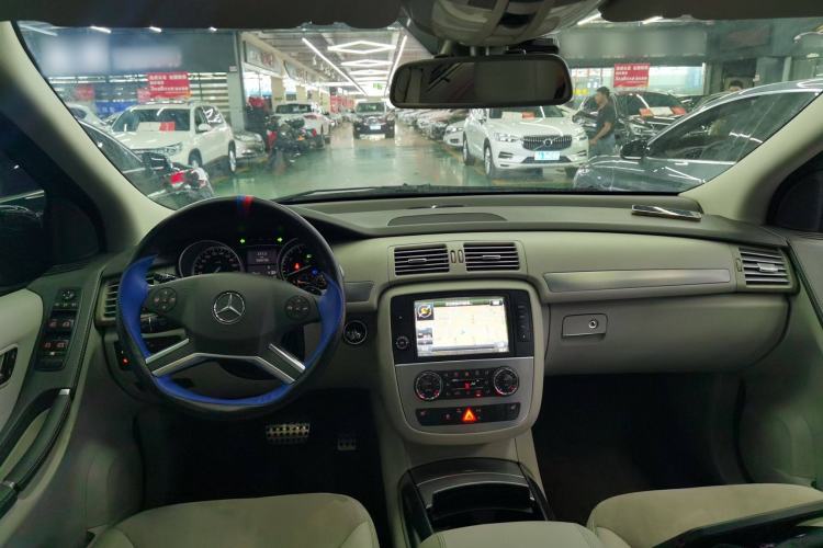 Used Mercedes-Benz R-Class 2015 R 320 4MATIC Luxury Model