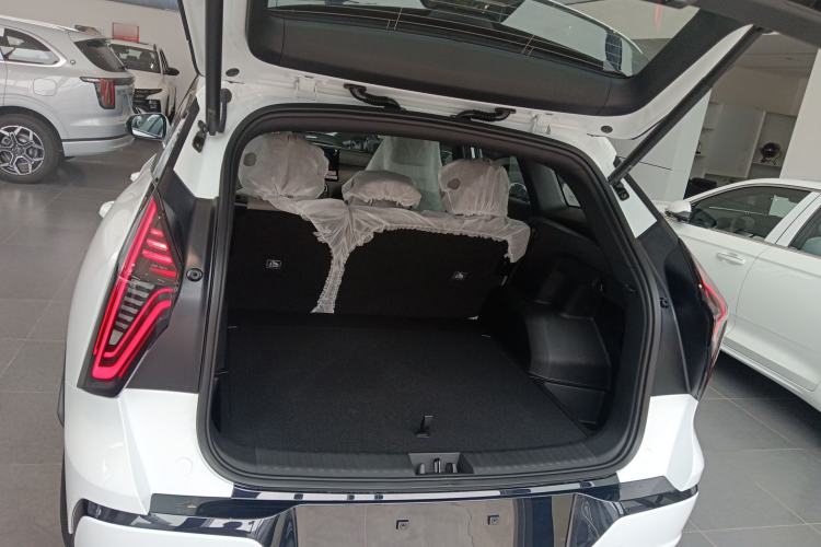 Used Geely Auto FX11 2025 4th Generation 1.5TD DCT – The Start Trunk