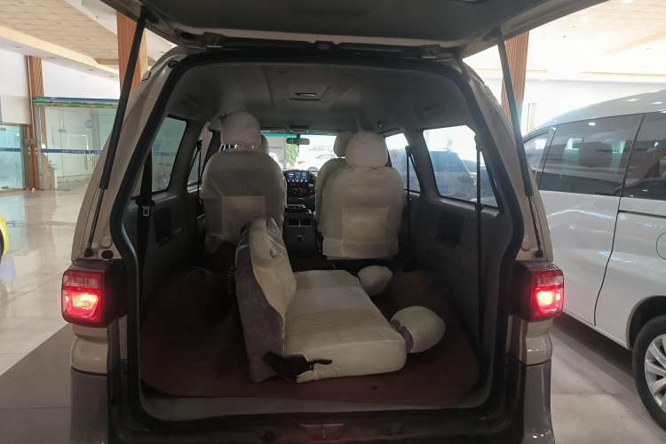 Used FORTHING Lingzhi 2018 M3 1.6L 7-Seater Comfort Model