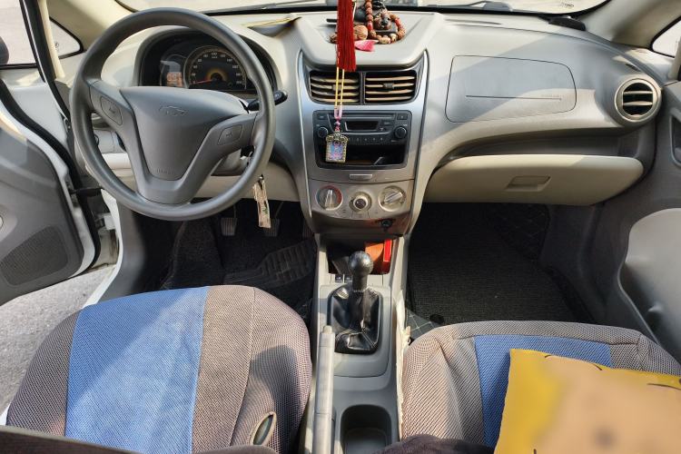 Used Chevrolet Sail 2013 Hatchback 1.2L Manual Warm Edition