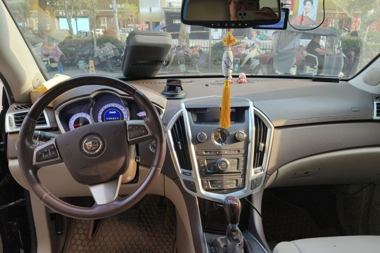 Used Cadillac SRX 2011 3.0L Luxury Model