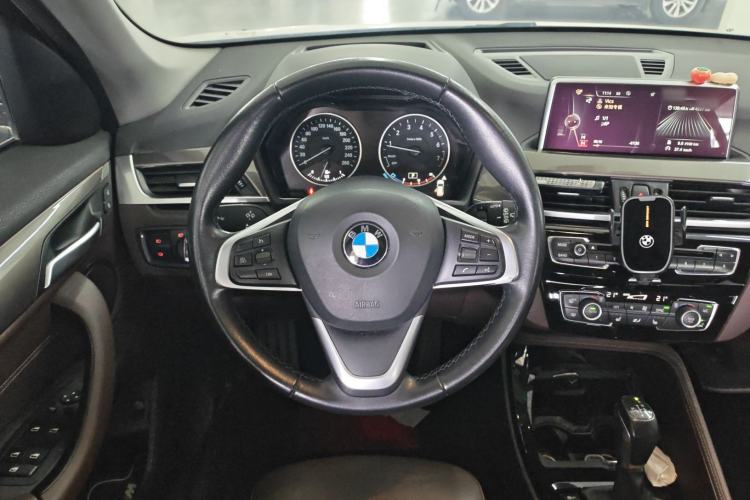 Used BMW X1 2016 xDrive20Li Luxury Model