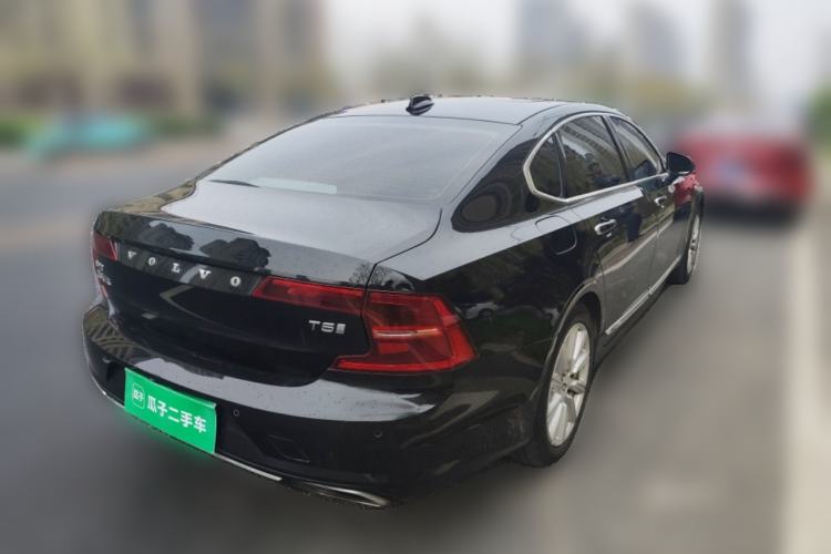Used Volvo S90 2020 T5 Zhiyuan Luxury Edition Rear Right 45 Deg