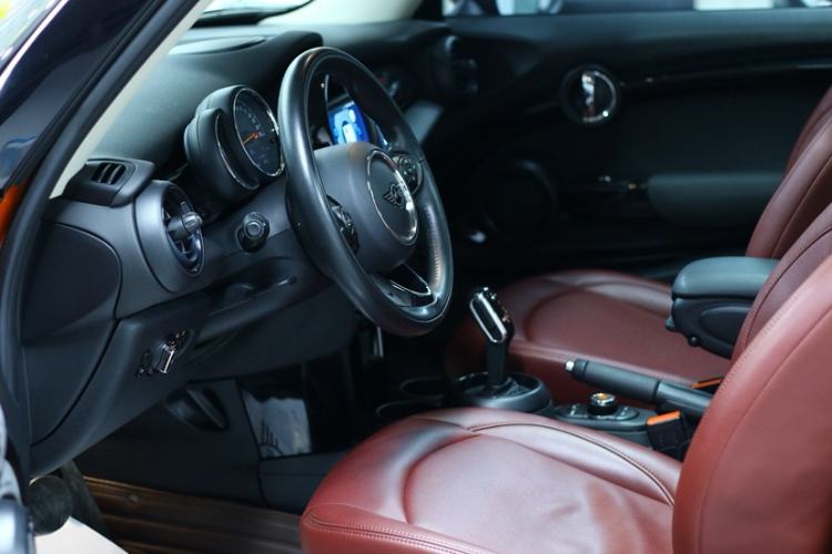 Used MINI MINI 2018 1.5T ONE PLUS
