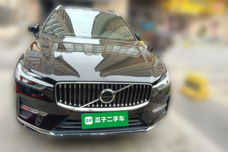 Used Volvo XC60 2024 B5 4x4 Smart Luxury Edition