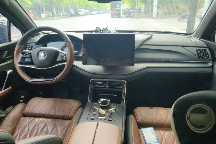 Used BYD Tang New Energy 2021 DM 2.0T Four-Wheel Drive High-Performance Flagship Model
