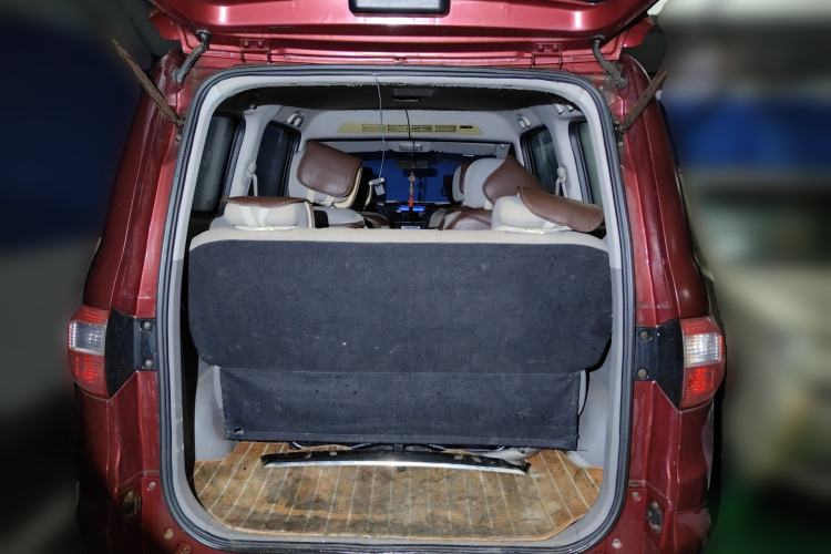 Used BAIC Weiwang M20 2013 1.5L Prestige Version BJ415B Trunk