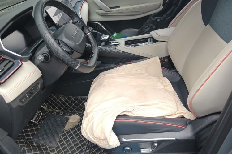 Used Lynk & Co 06 2020 1.5T YAO Halo
