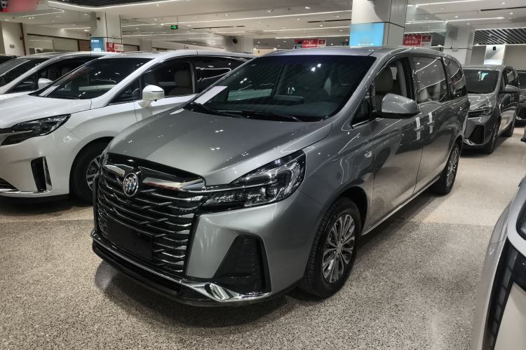 Used Buick GL8 2023 Land Executive Class Comfort Model