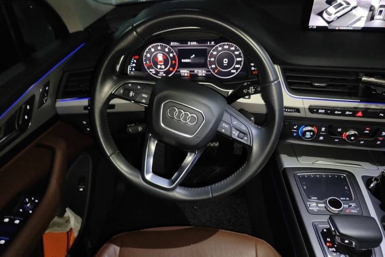 Used Audi Q7 2018 45 TFSI Technology Edition
