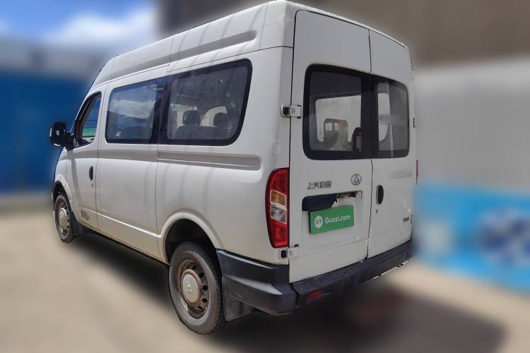 Used SAIC MAXUS Xintu V80 2014 2.5T Aotuntong Short Wheelbase Mid-Roof Model
