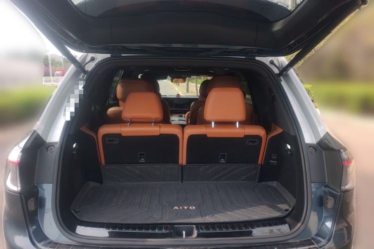 Used Hima AITO M9 2024 Range-Extended Ultra Version 42 kWh 6-Seater Model
