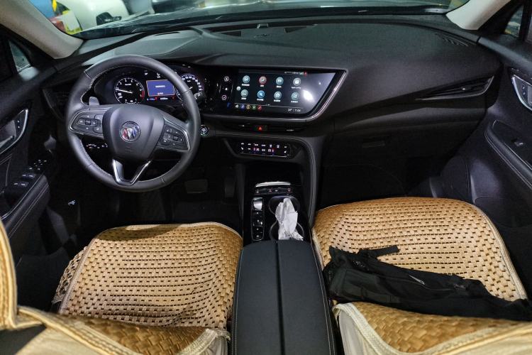 Used Buick Envision 2022 Encore Plus 652T Five-Seat Luxury Model
