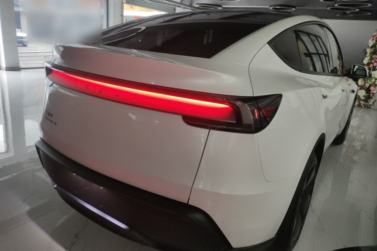 Used Tesla Model Y 2026 Rear-Drive Model