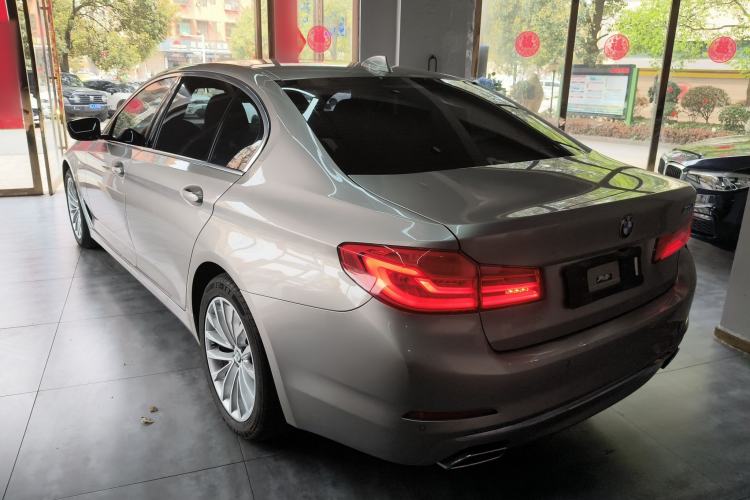 Used BMW 5 Series 2020 525Li Luxury Package Exterior 2