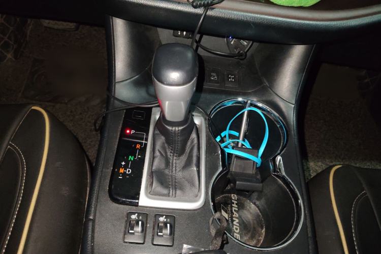 Used Toyota Highlander 2017 2.0T Four-Wheel Drive Luxury Edition 7 Seats