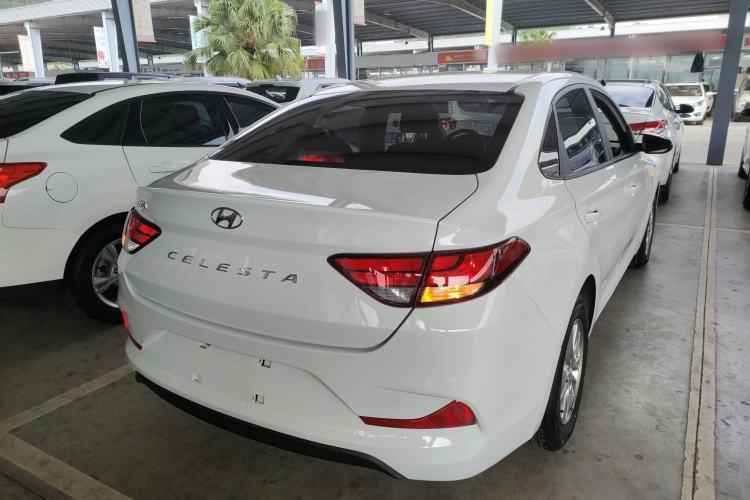 Used Hyundai Celesta 2017 1.6L Automatic Enjoyment Version GLS