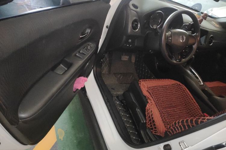 Used Honda XR-V 2015 1.5L LXi CVT Classic Edition Driver Seat