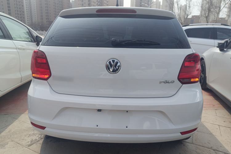 Used Volkswagen Polo 2016 1.4L Manual Fashion Model