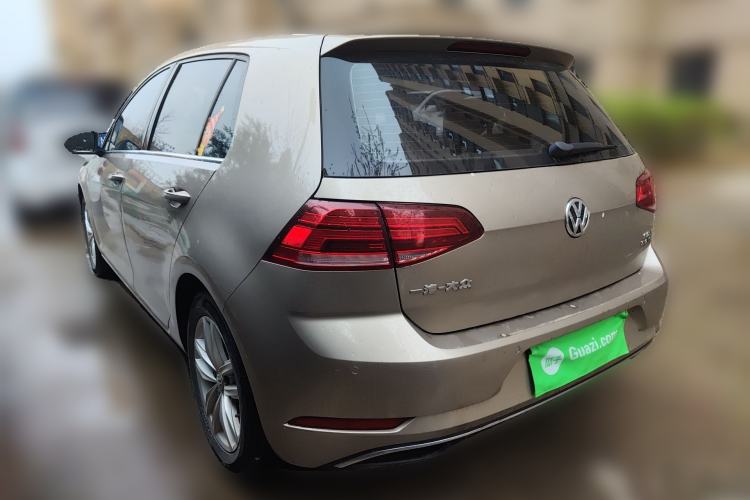 Used Volkswagen Golf 2018 230TSI Automatic Comfort Model Rear Left 45 Deg