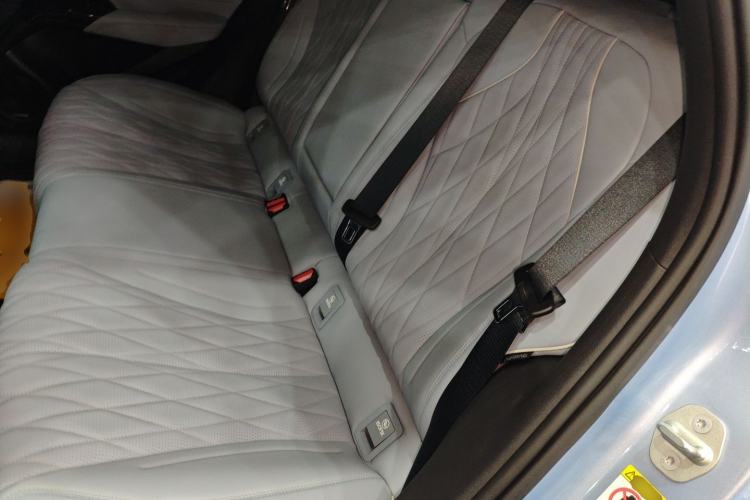 Used BYD Seal 2022 650 km All-Wheel-Drive Performance Version