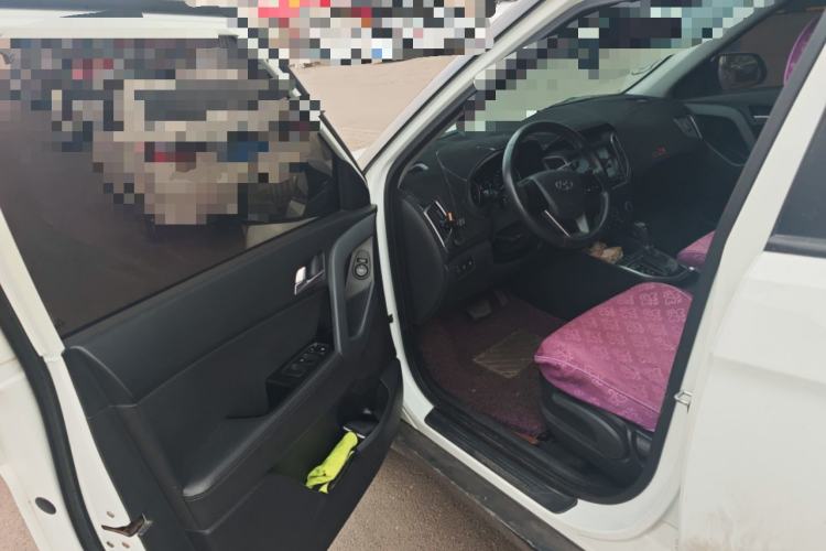 Used Hyundai ix25 2015 1.6L Automatic Two-Wheel Drive Smart GLS Trim Driver Seat