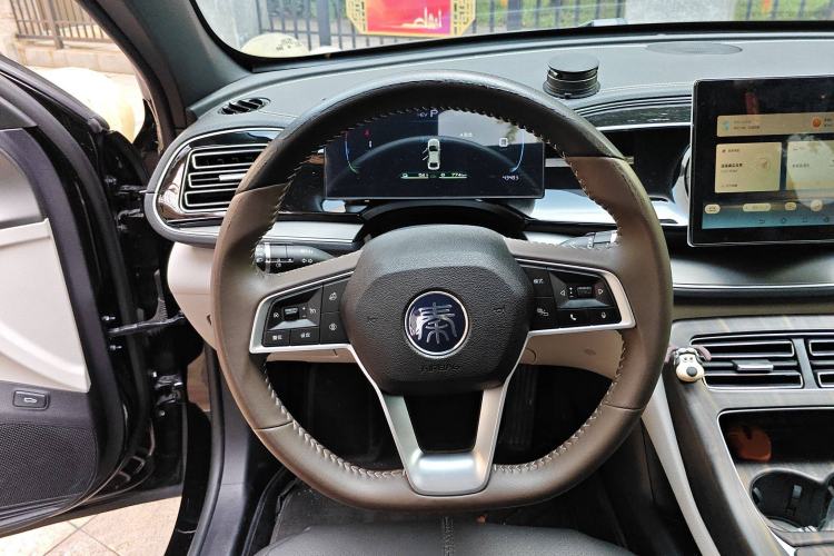 Used BYD Qin PLUS 2023 Champion Edition DM-i 55KM Superior Model

