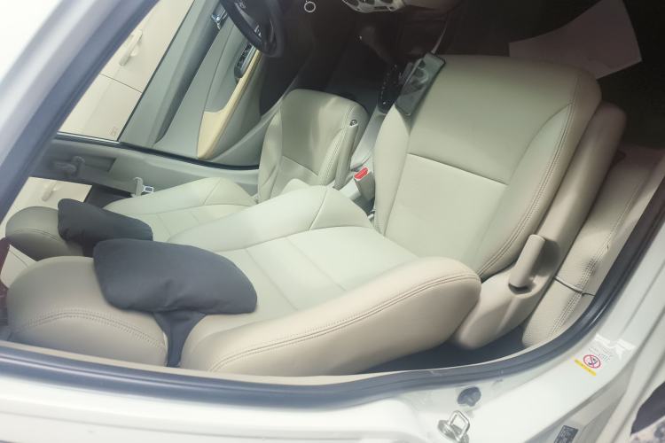 Used Honda City Classic 2012 1.5L Automatic Elite Edition Right Front Seat