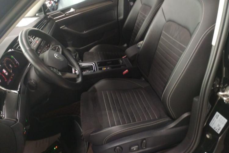 Used Volkswagen Magotan 2020 330TSI DSG Luxury Edition
