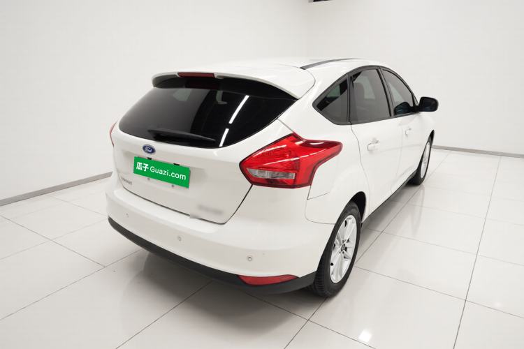 Used Ford Focus 2015 Hatchback 1.6L Automatic Fashion Edition