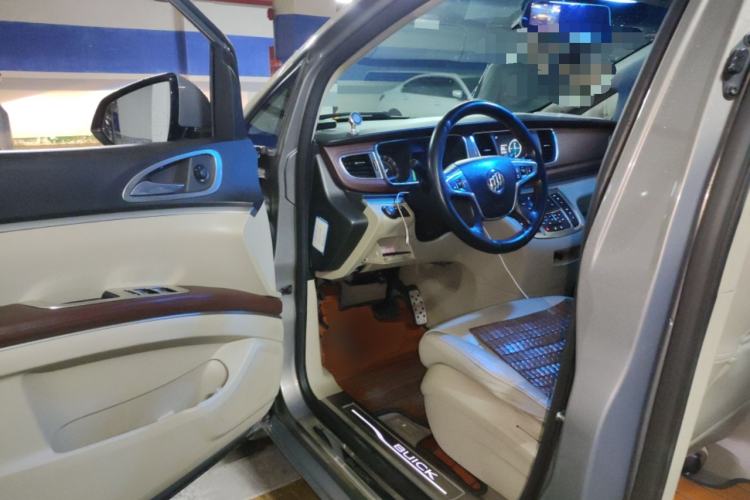 Used Buick GL8 2017 25S Prestige Version China V Standard
