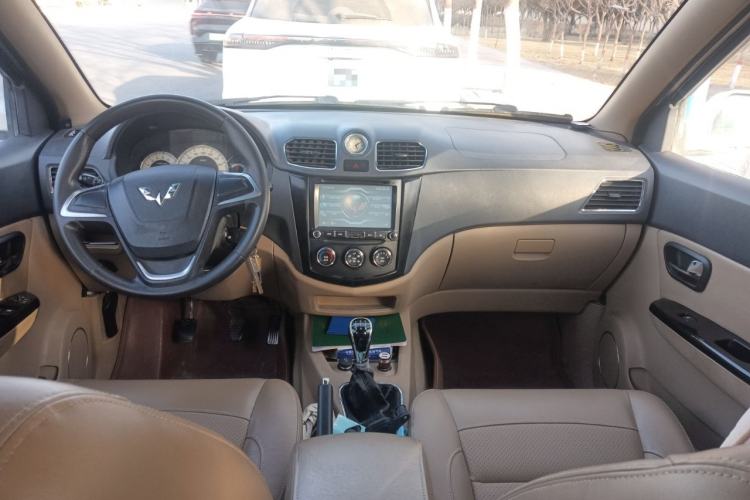 Used Wuling Hongguang 2013 1.2L S Comfort Model China IV Standard
