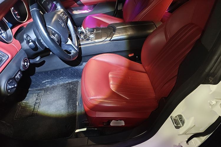 Used Maserati Ghibli 2019 3.0T Standard Version China V Emission Standard Left Front Seat