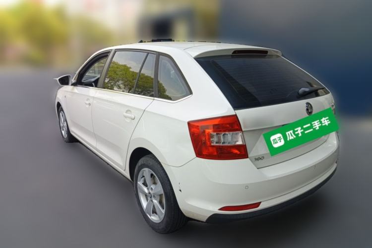 Used Skoda Rapid Spaceback 2016 Revised 1.6L Manual Chuanxing Edition Rear Left 45 Deg