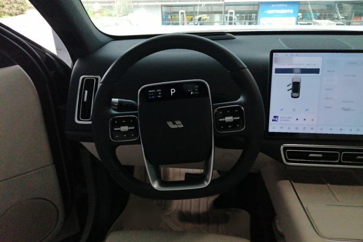 Used Li Auto L6 2025 Max Smart Refresh Edition
