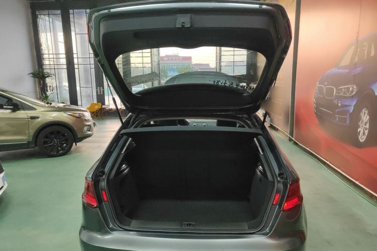 Used Audi A3 2014 Sportback 35 TFSI Automatic Comfort Model
