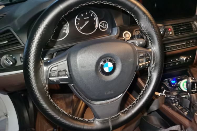 Used BMW 5 Series 2014 525Li Luxury Design Package