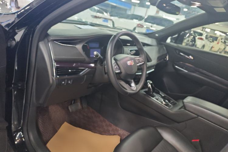 Used Cadillac XT4 2020 Revised Version 28T Two-Wheel Drive Tech Edition