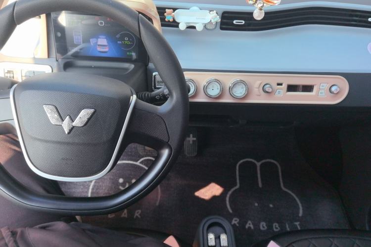 Used Wuling Hongguang MINIEV 2022 Macaron Premium Model – Lithium Iron Phosphate
