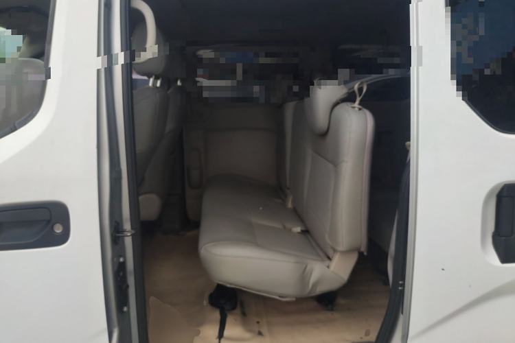 Used Nissan NV200 2016 Revised Version 1.6L CVT Luxury Edition
